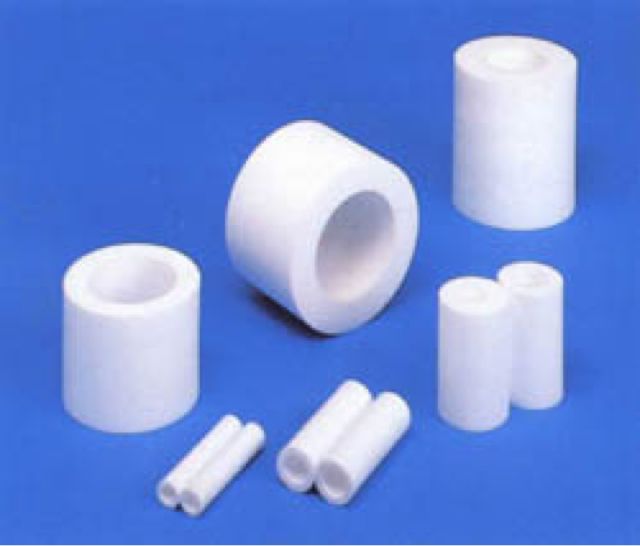 ෿͹  polytetrafluoroethylene (PTFE)